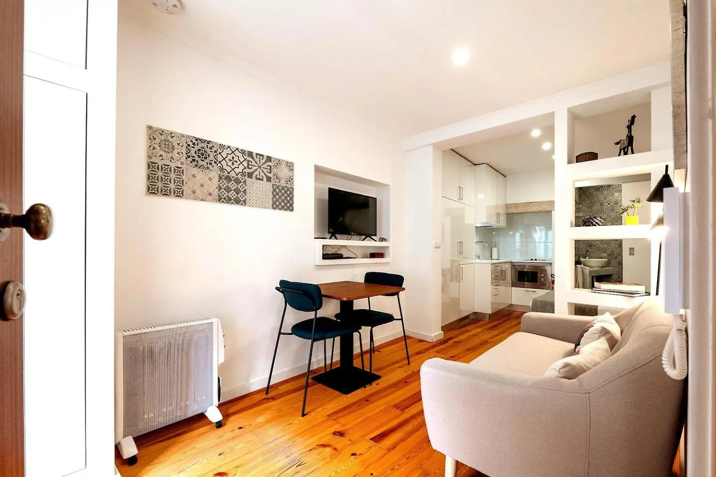 Apartment Martin Vaz Home Design Lisbon Portugal